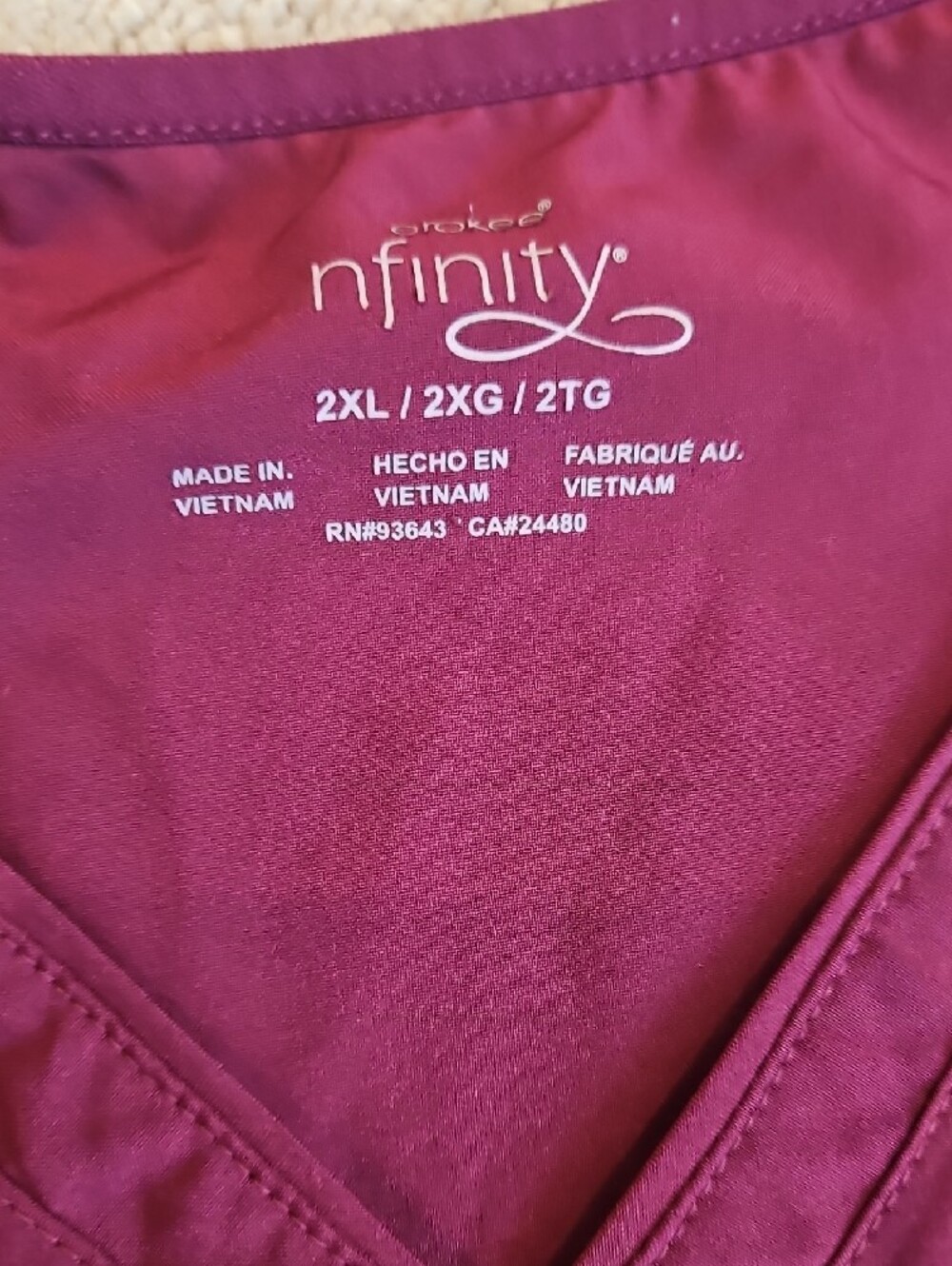 Women's Scrub Set Jogger Pants - Burgundy/Fuschia - Picture 2 of 13